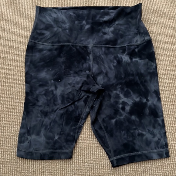 lululemon athletica Pants - LULULEMON 10” ALIGN SHORT
